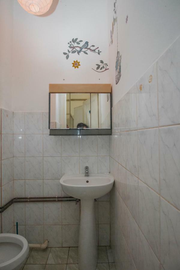 By The River Apartment 2 Perenna Timisoara Ngoại thất bức ảnh
