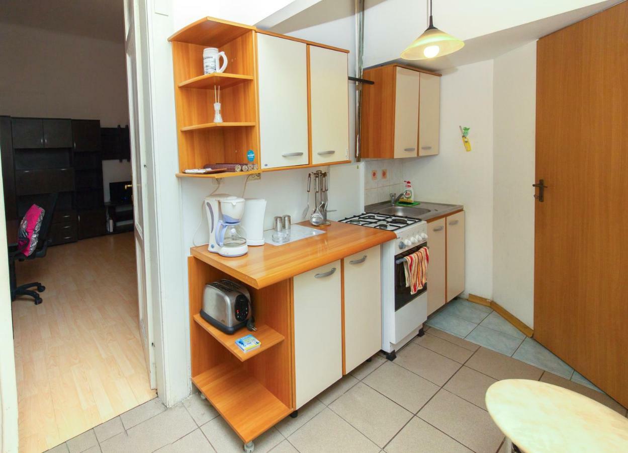 By The River Apartment 2 Perenna Timisoara Ngoại thất bức ảnh
